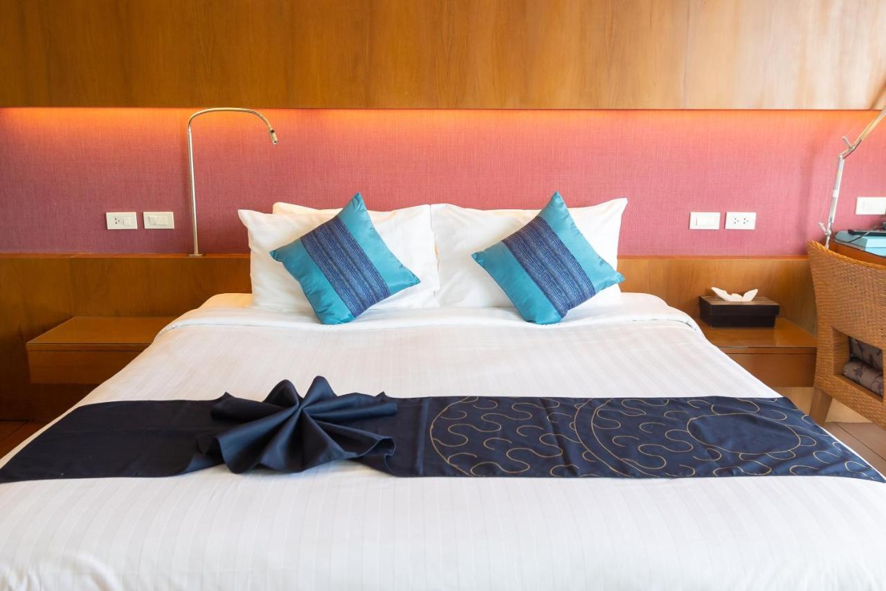 Pure Beach Club Resort Choeng Mon Екстериор снимка
